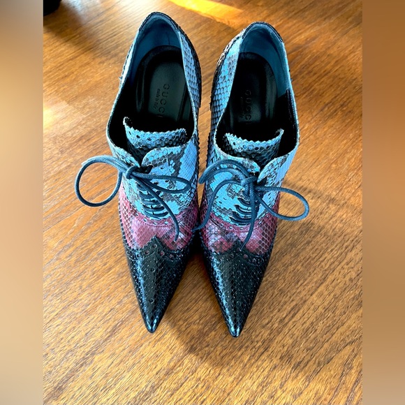 GUCCI “Gia” Leather Oxford Pump. Size 39 /9. Near-perfect condition. - Picture 2 of 16